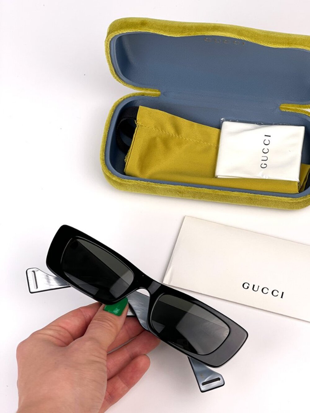 GUCCI GG0516S 001 BLACK/SILVER FLASH TINY RECTANGLE SUNGLASSES